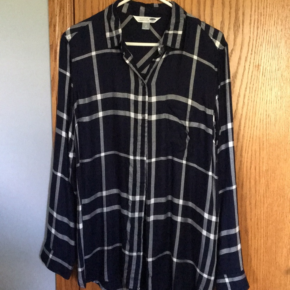 Old Navy Blue and White Button Down Shirt